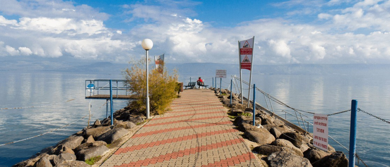 NOF GINOSAR KIBBUTZ, Sea of Galilee | Travel Israel | travelisrael.co.uk